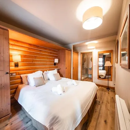 Les Arcs 1950, Ski-in Ski-out For 8 Persons Bourg-Saint-Maurice