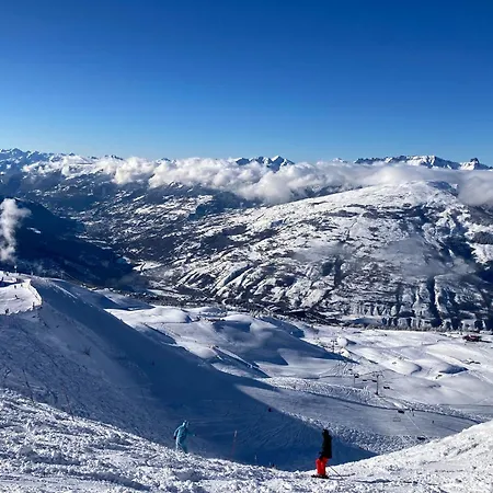 Les Arcs 1950, Ski-in Ski-out For 8 Persons